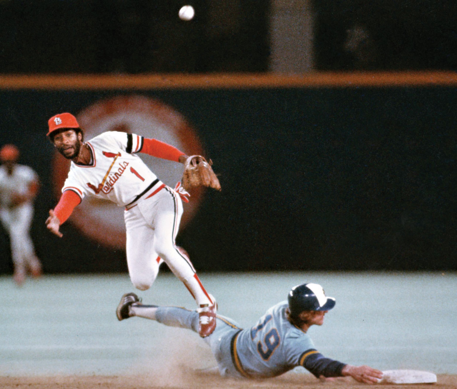 Ozzie turns two in the 1982 World Series